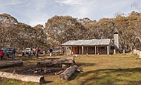 Convoy stops at Lovick Hut
